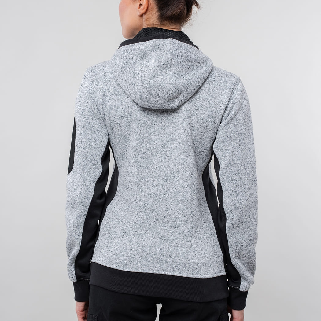 KNITTED-FLEECE-NEW-QUEBEC-LADY-2img