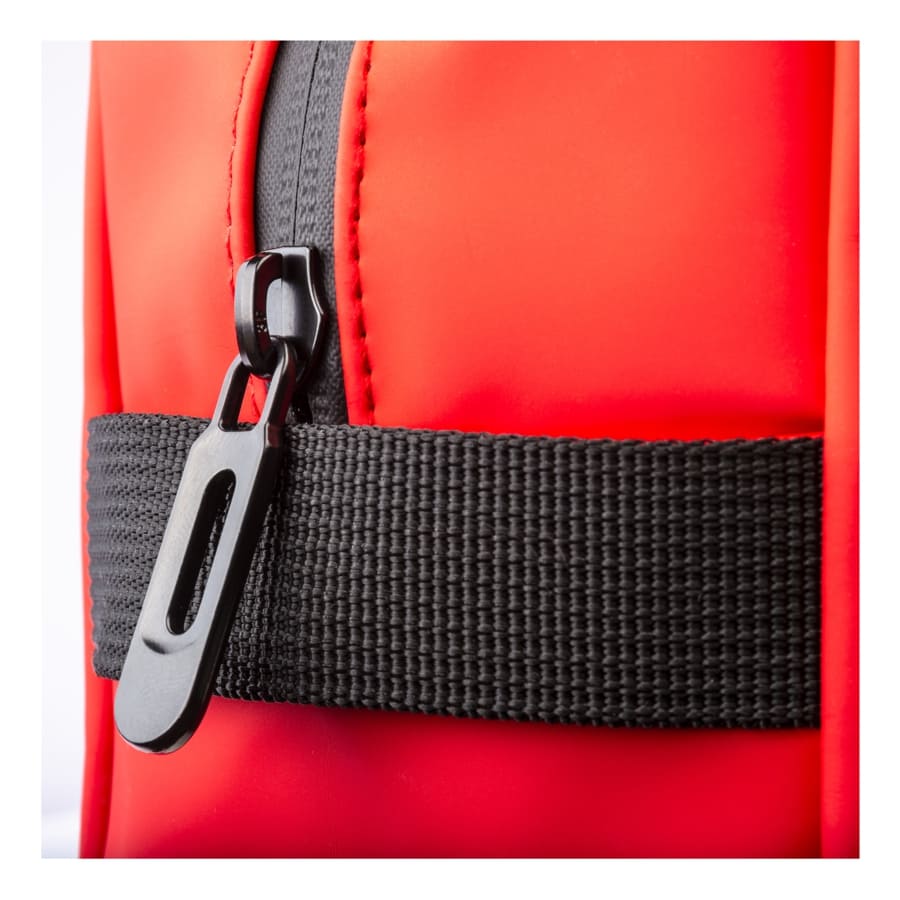 BEATY-CASE-MODERNO-IN-MORBIDO-SOFT-PU-3img